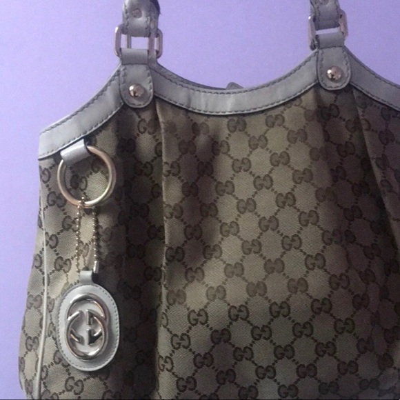 Authentic Gucci bag - Picture 1 of 4